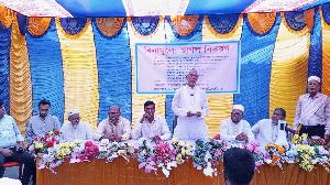 চরফ্যাশনে বিনামূল্যে হতদরিদ্রদের মাঝে ছাগল বিতরণ