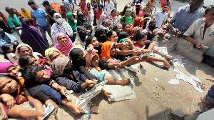 দেশে প্রতি ৫ জনের একজন খাদ্য নিরাপত্তাহীনতায় ভুগছেন
