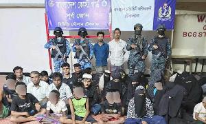 টেকনাফের পাহাড়ে মালয়েশিয়া পাচারের উদ্দেশ্যে জিম্মি ৩৮ নারী-শিশু উদ্ধার