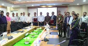 এলিভেটেড এক্সপ্রেসওয়ের নিচে সবুজায়নে সেতু কর্তৃপক্ষ ও ডিএনসিসির চুক্তি